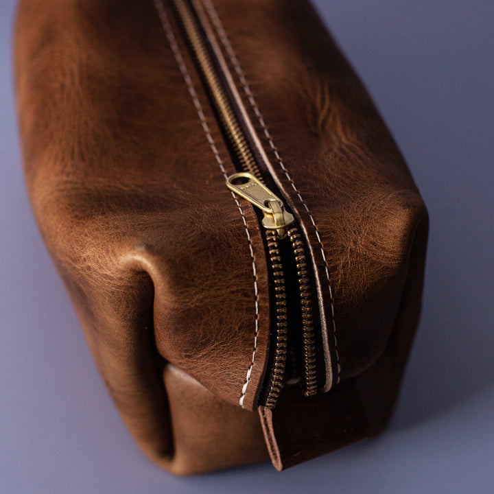 Scotsman Leather Dopp Kit